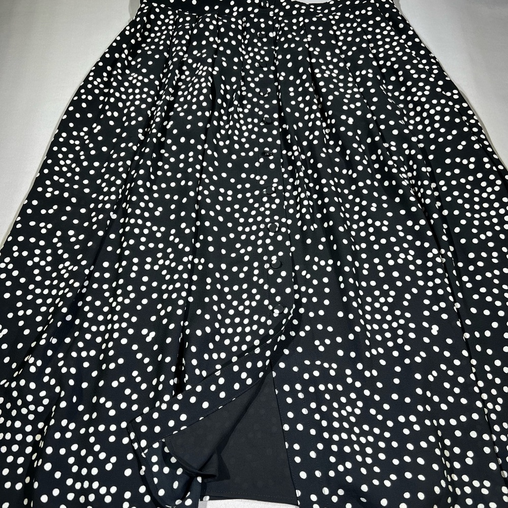 NWT  Talbots Women's Midi Polka Dot Lined Skirt With Botton Detail Size‎ 10P - Picture 4 of 9